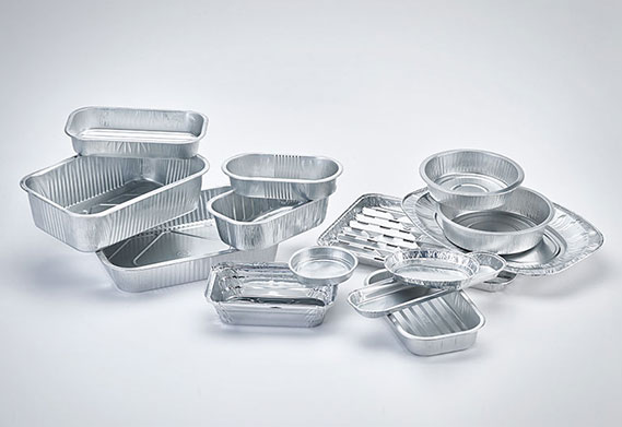 Semi-rigid food containers
